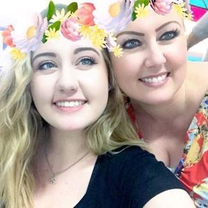 Meet your Posher, Mandy